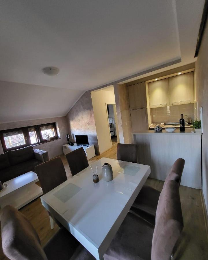 Apartman Crown Vrnjačka Banja Kültér fotó