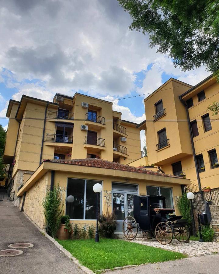 Apartman Crown Vrnjačka Banja Kültér fotó